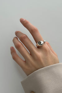 925 Organic Huggie Ring Sterling Silver Ring MODU Atelier 
