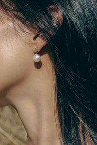 Classic Pearl Drop Earring Plated Earrings MODU Atelier 