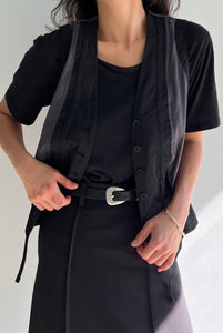 Contrast Vest, Dark Grey Vest MODU Atelier 