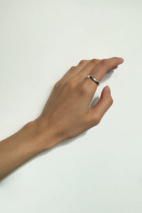 Demi-Rounded Ring Sterling Silver Ring MODU Atelier 
