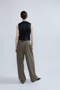 Low Waisted Pleated Pants, Olive Pants MODU Atelier 