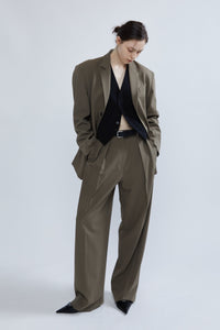Low Waisted Pleated Pants, Olive Pants MODU Atelier 