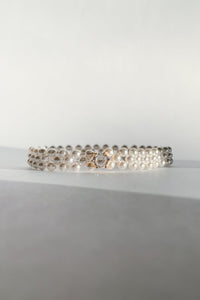 Pearl Bracelet with Single Cubic Gold Plated Sterling Silver Bracelet MODU Atelier 