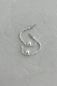 Pearl Organic Wire Earring-SIL Plated Earrings MODU Atelier 