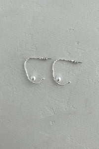 Pearl Organic Wire Earring-SIL Plated Earrings MODU Atelier 
