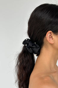 X-Large Pearl Hair Scrunchie Other Accessories MODU Atelier 